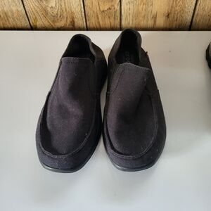 Crocs Men's Walu Slip-On Canvas Comfort Loafers Black Size 10